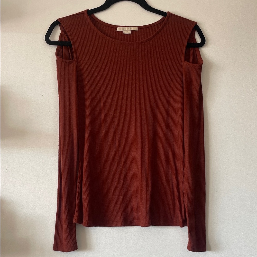 Cooper & Ella|Women's Rust Cold Shoulder Top|Small|EUC - Picture 3 of 6